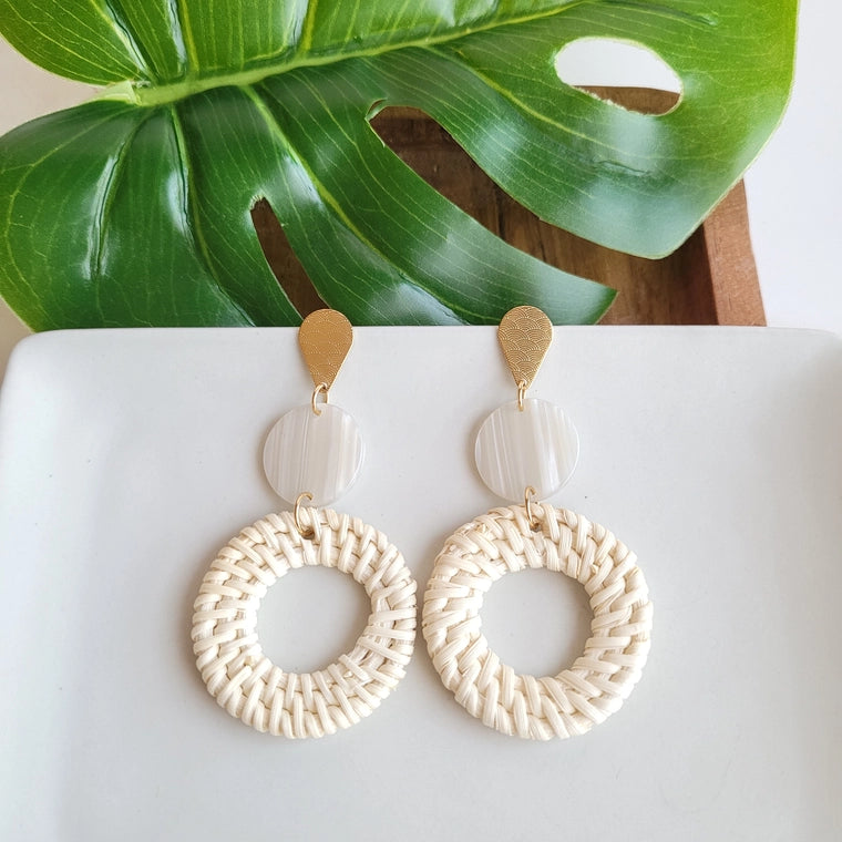 Lana Seashell Rattan Earring