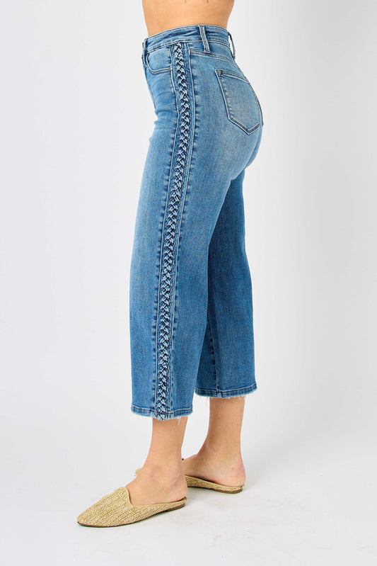 Judy Blue Braided Crop