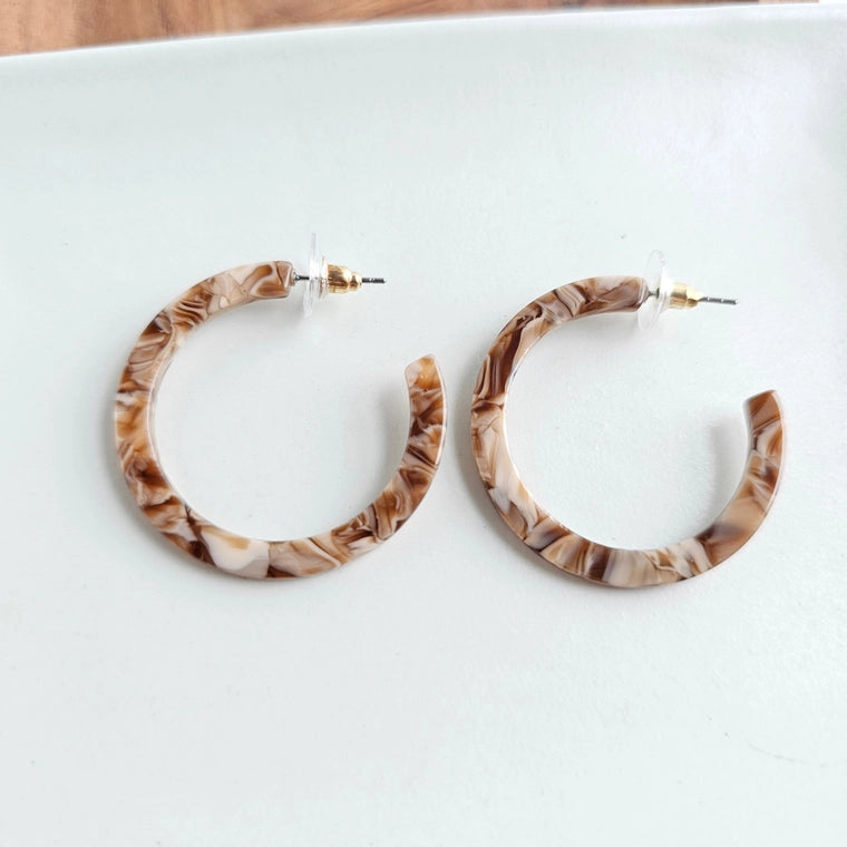 Hickory Brown Camy Hoops