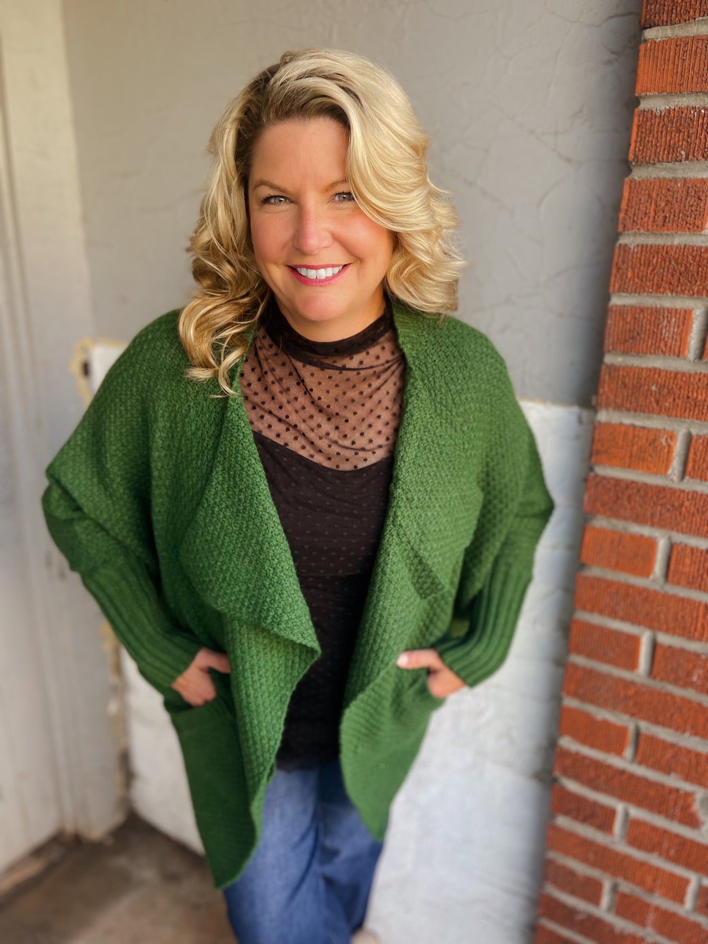 Chic & Green Outfit