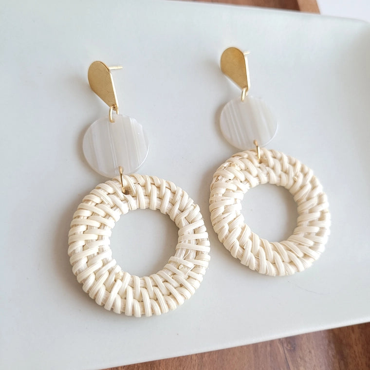 Lana Seashell Rattan Earring