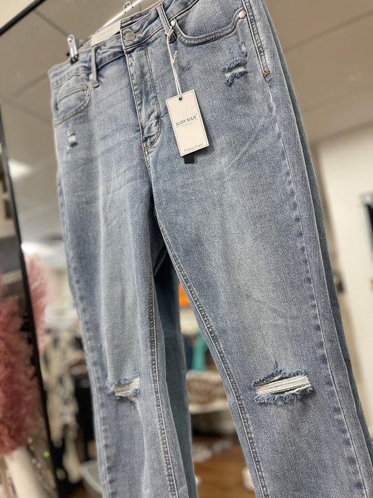 Judy Blue Light Wash Tummy Control Plus