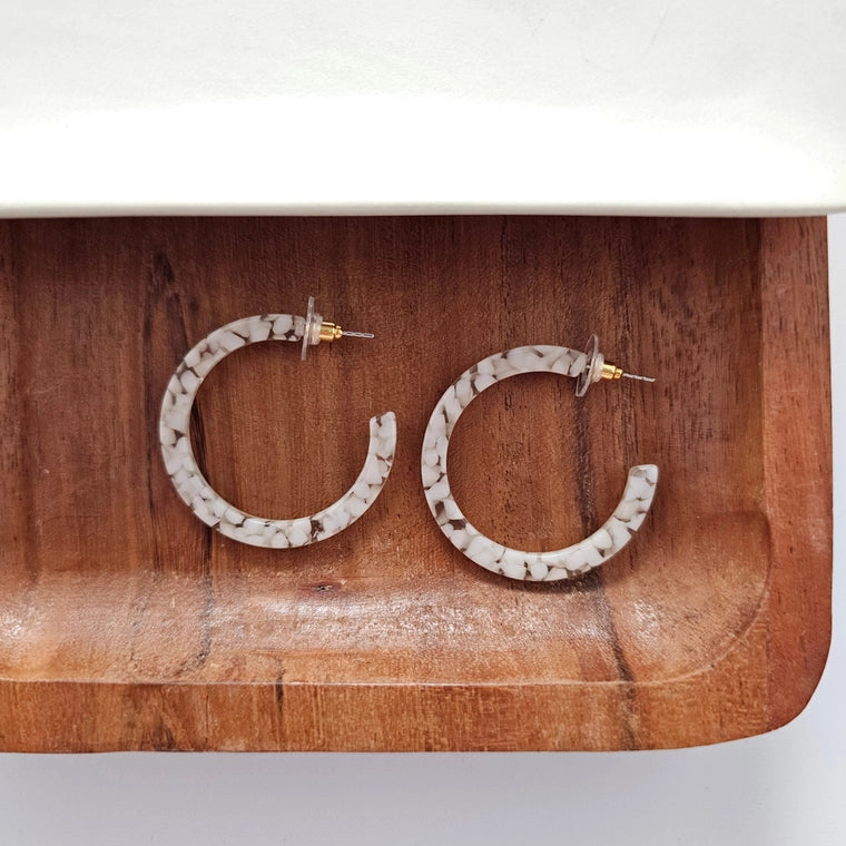 Camy Hoops Pebble