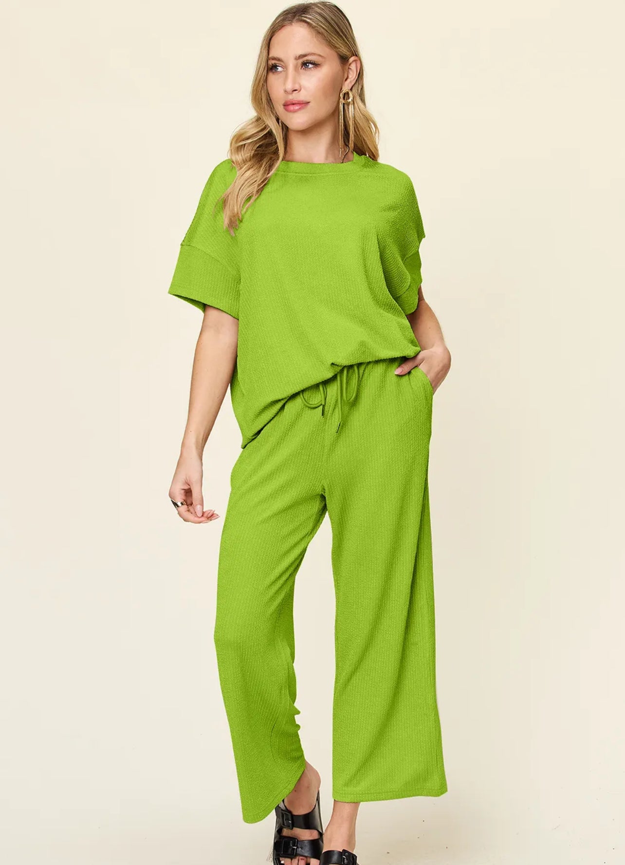 Lime Textured Set