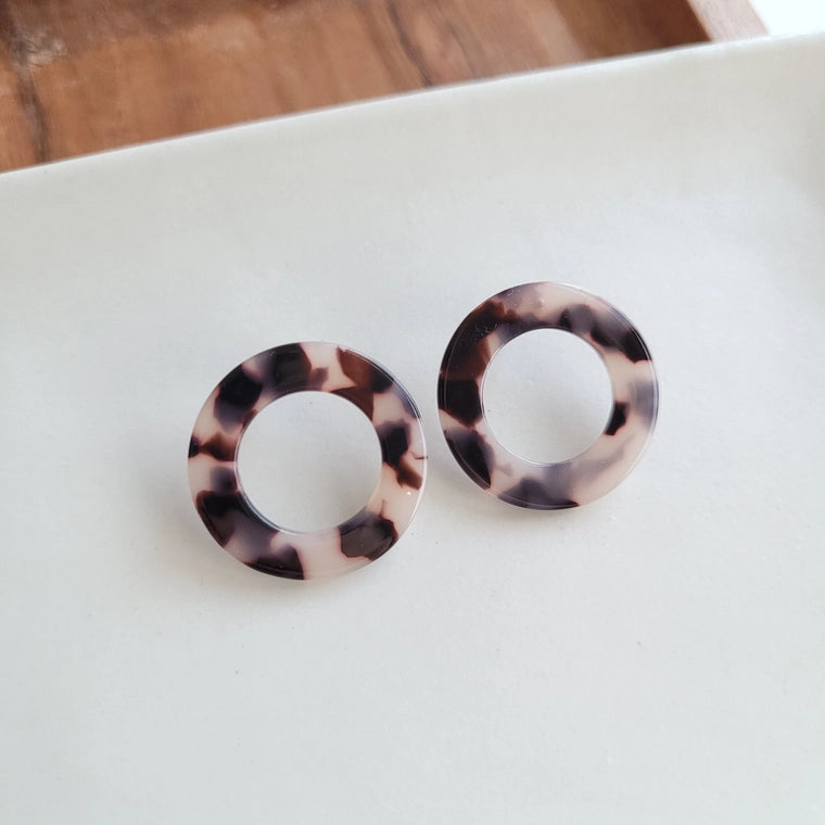 Blonde Tortoise Jo Jo Studs