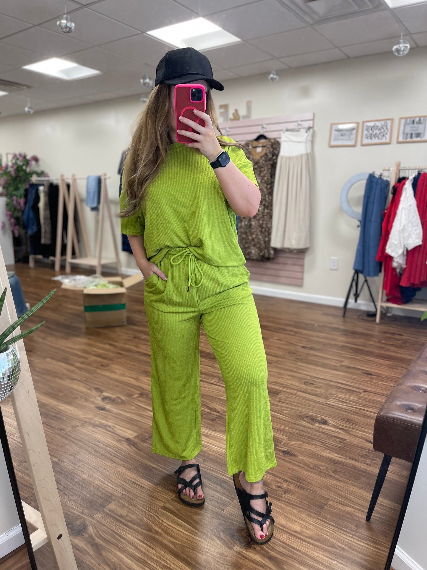 Lime Textured Set