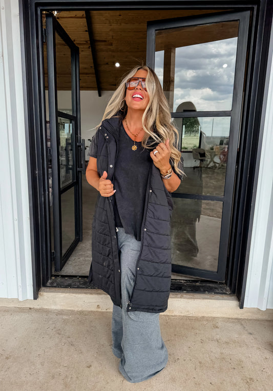 Kendall Long Puffer Vest in Black