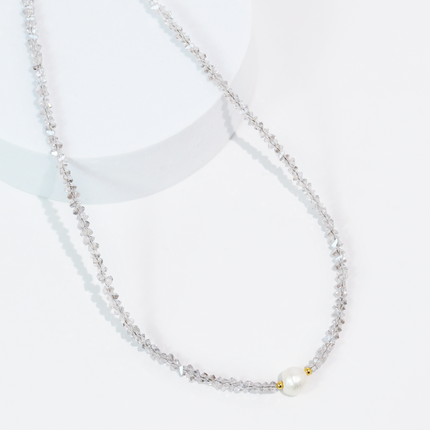 Single Glam Pearl Necklace