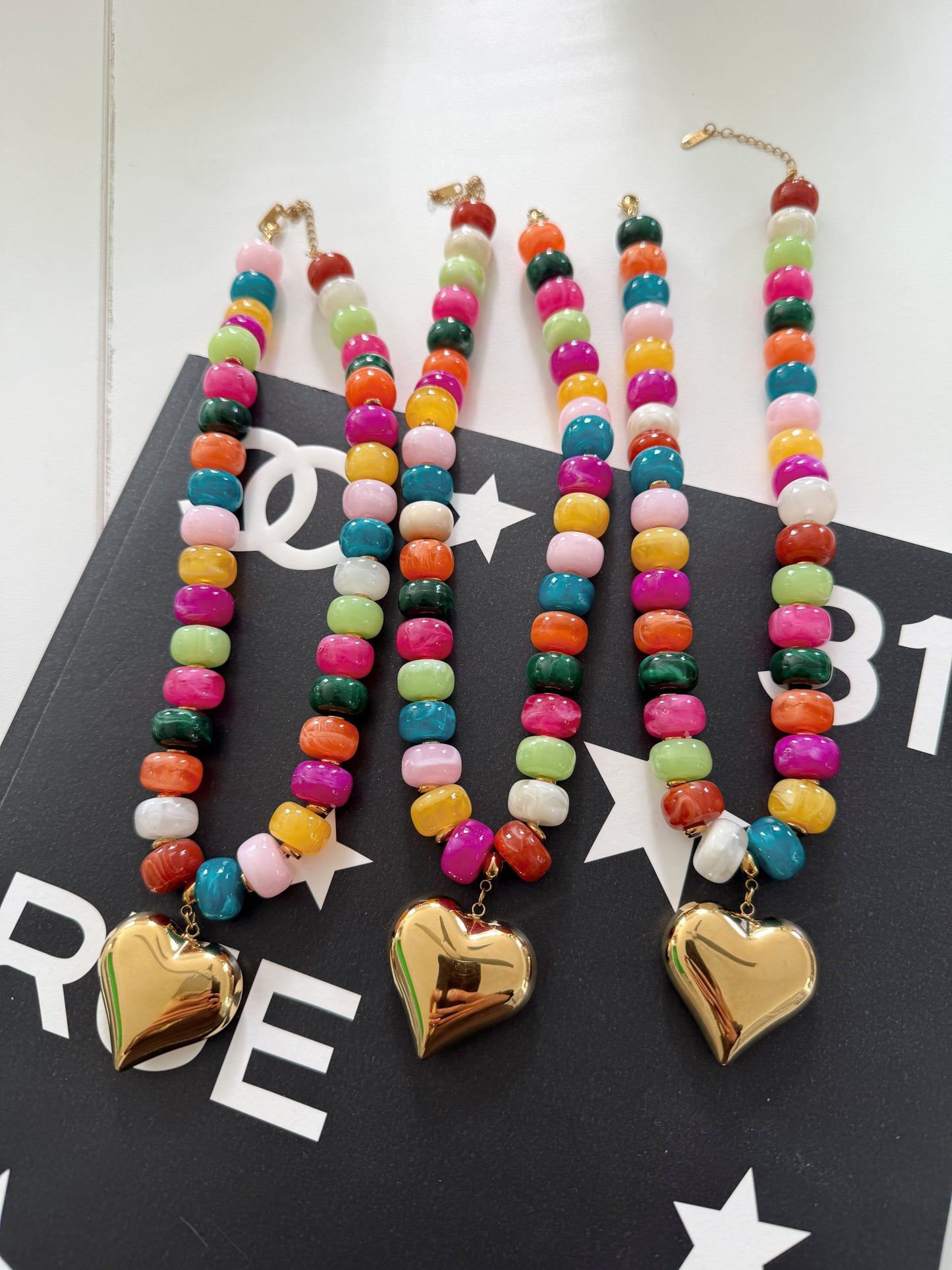 COLORFUL HEART NECKLACE