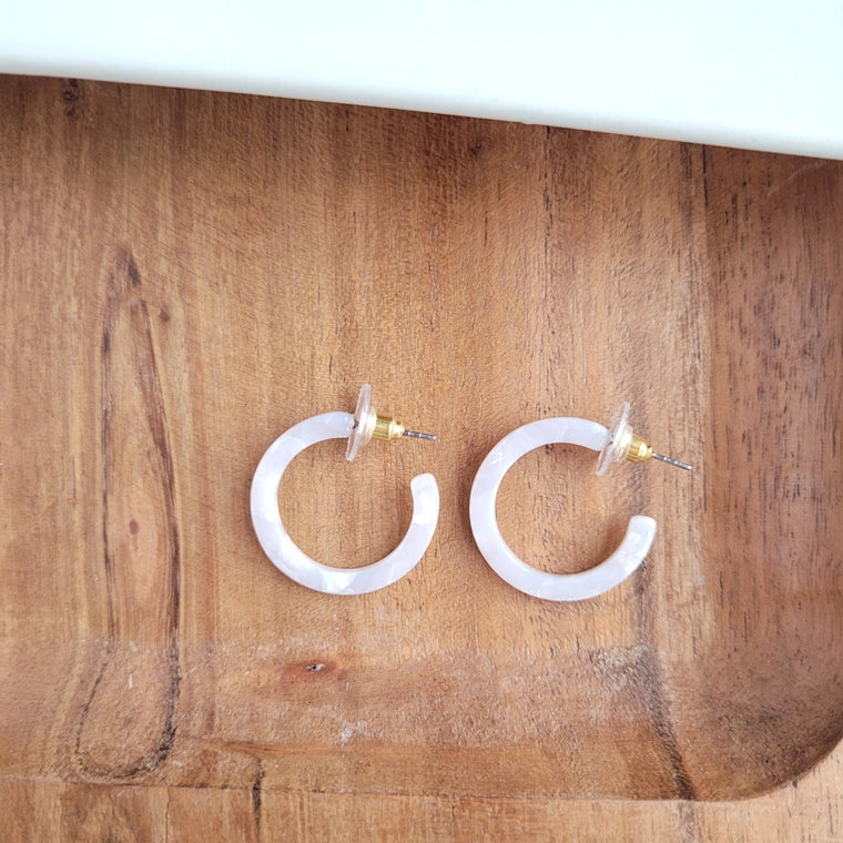 Cam Mini Pearl Hoops