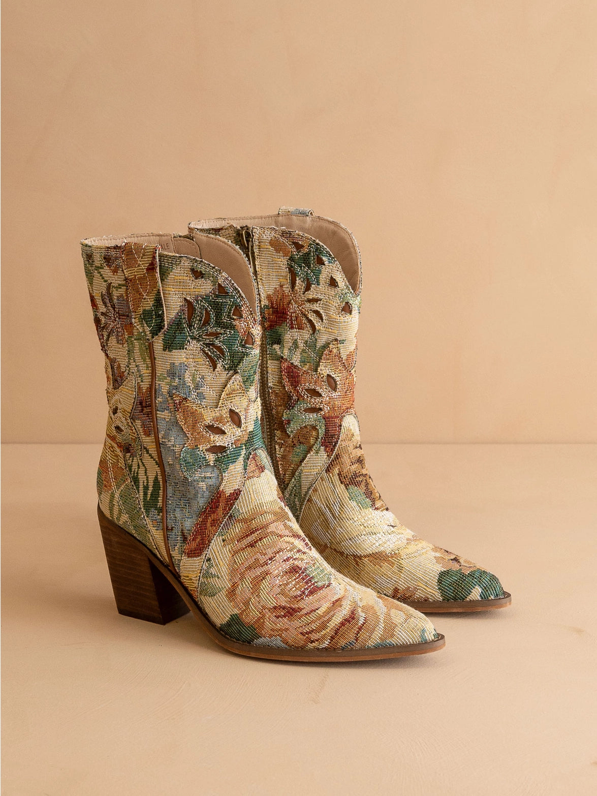 The Sorrel | Floral Western Tapestry Bootie