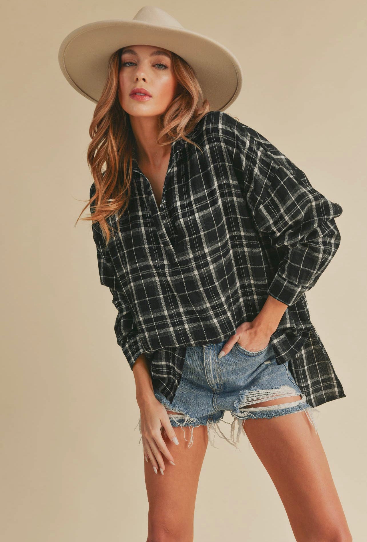 pullover plaid top