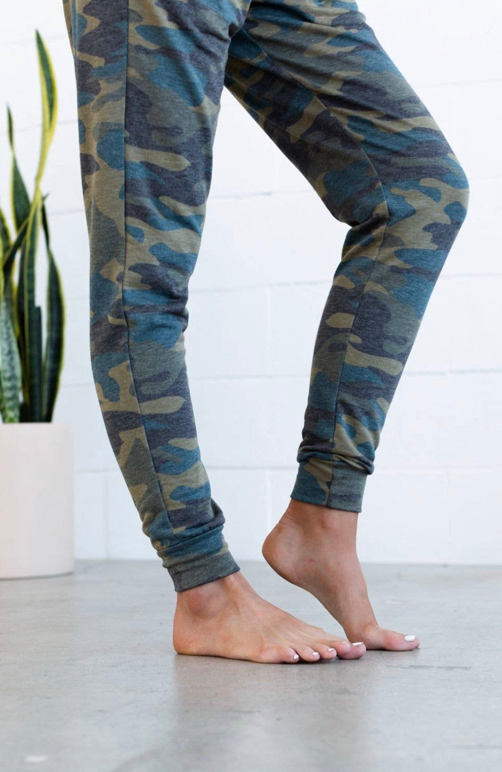 Three Bird Nest Blending In Camp Joggers