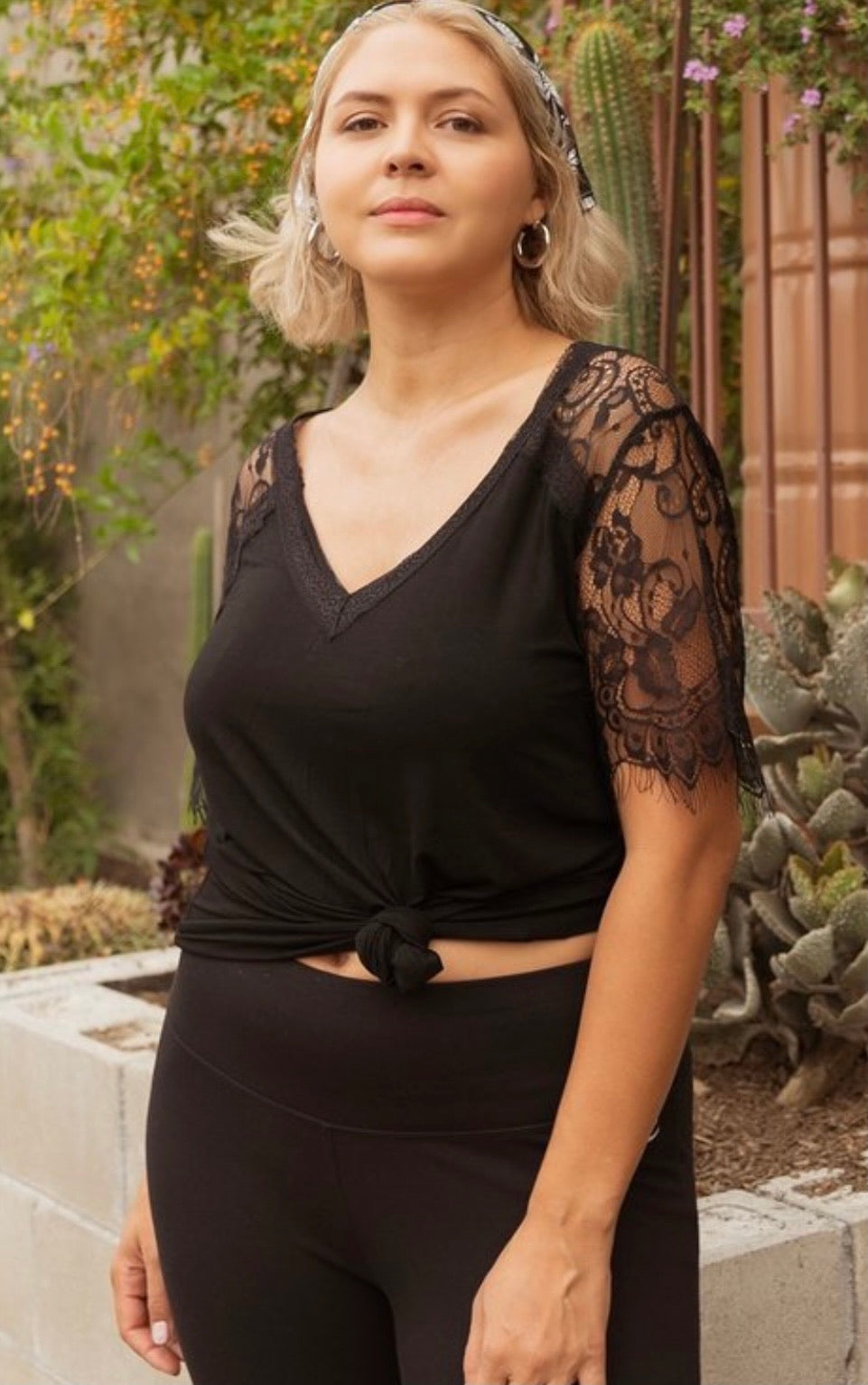 Lace Raglan Top (white + black)