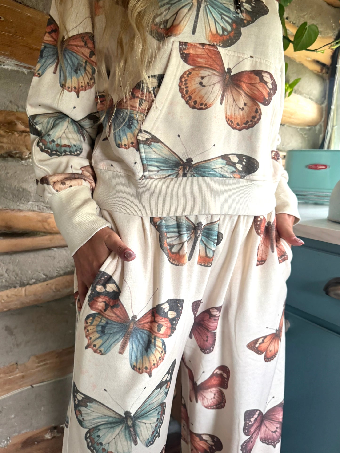 Butterfly Easy Does It Pullover [ETA Early September]