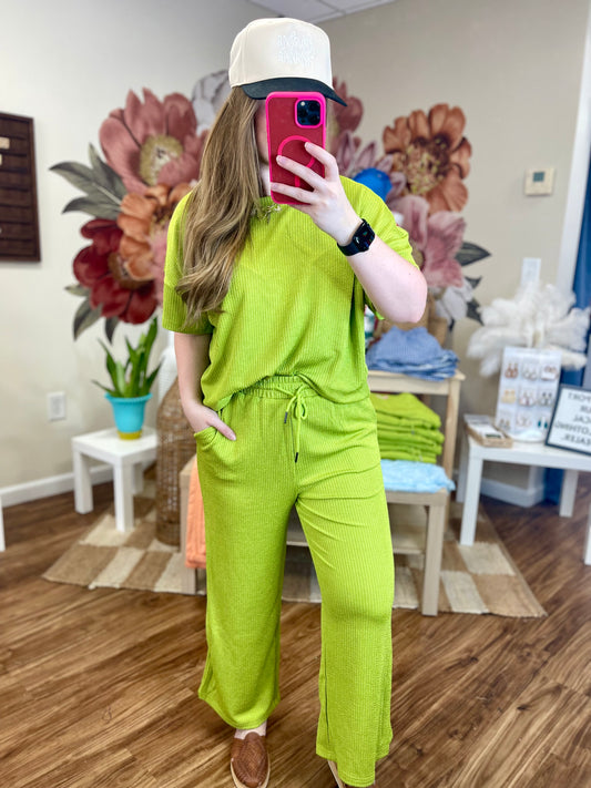 Lime Textured Set