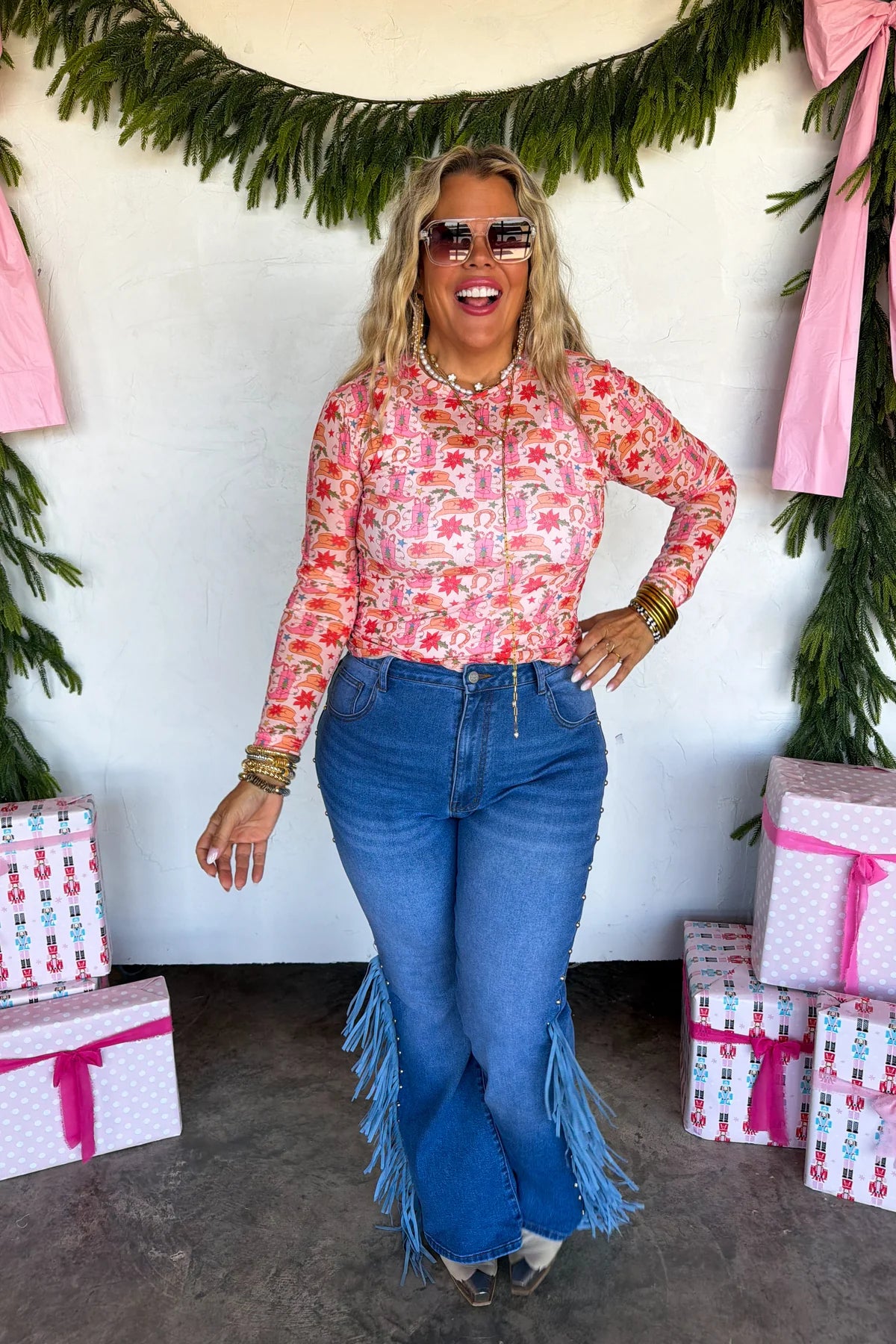 Merry Meshmas - Pink Boots