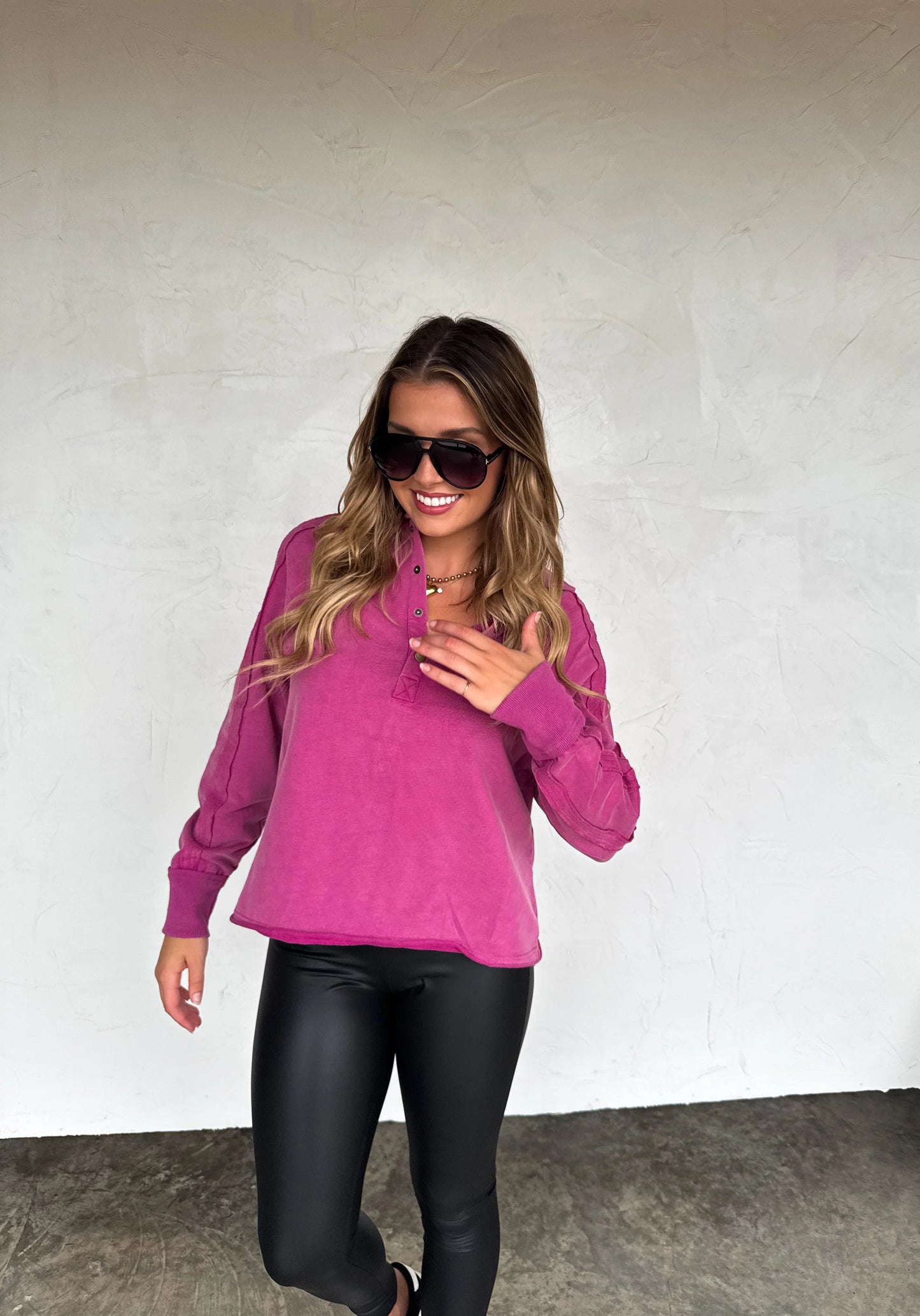 LONGER LENGTH MARLEY SNAP BUTTON SWEATSHIRT in MAGENTA [[PRE-ORDER]]