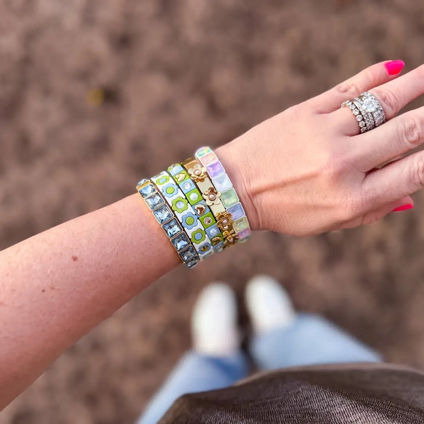 Poppy Gold Flowers + Pearl Bracelet