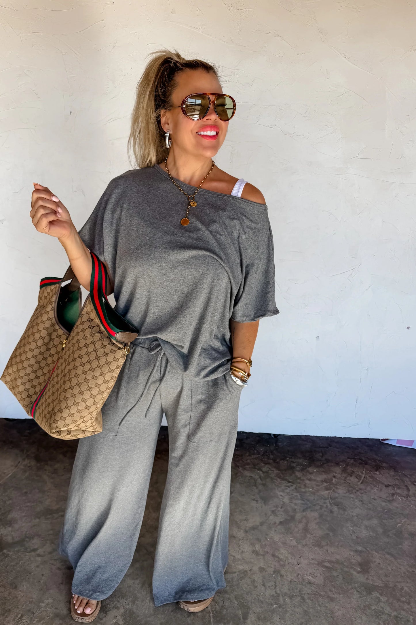 Simple Comfort Set in Charcoal [[PRE-ORDER]]