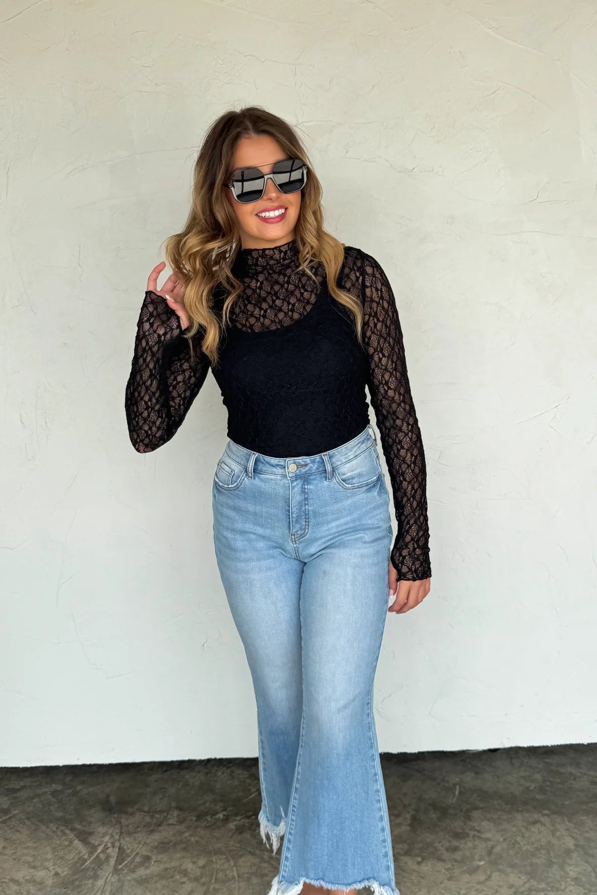Black Jolie Lace Thumbhole Top [[PRE-ORDER]]