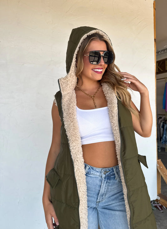 Reversible Sherpa Puffer Vest in Olive [[PRE-ORDER]]