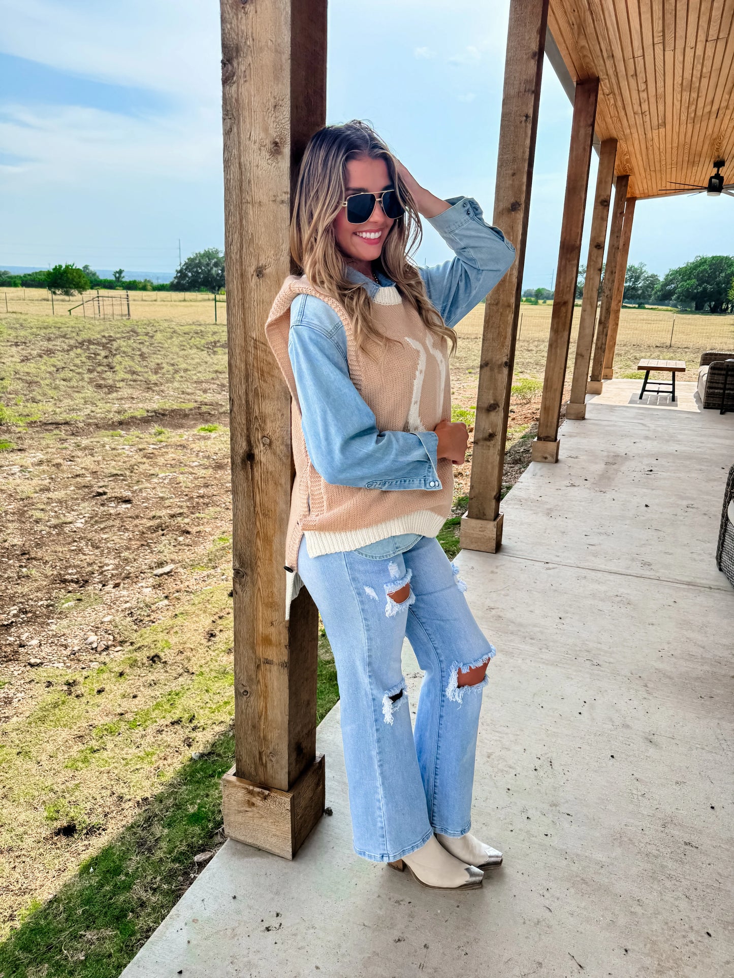 High Class Country Sweater Vest in Beige [[PRE-ORDER]]