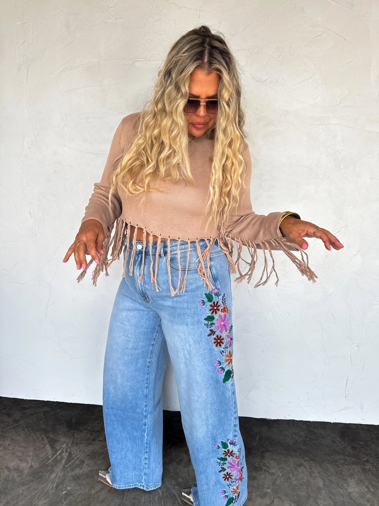 2ND CUT!! ETA APRIL 2026 // EVIE FLORAL EMBROIDERED JEANS