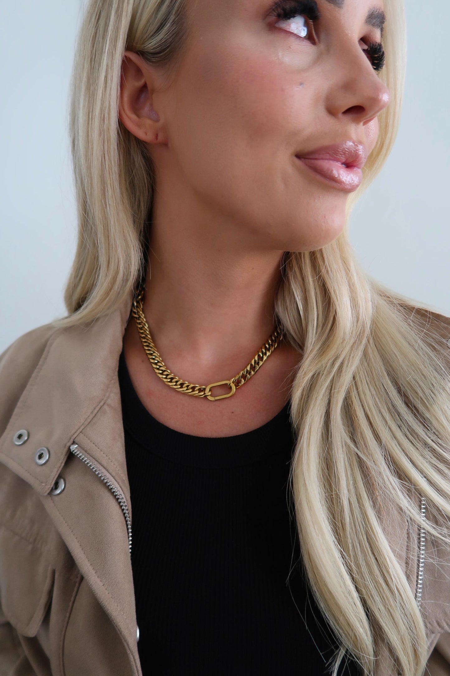 KAYLA NECKLACE