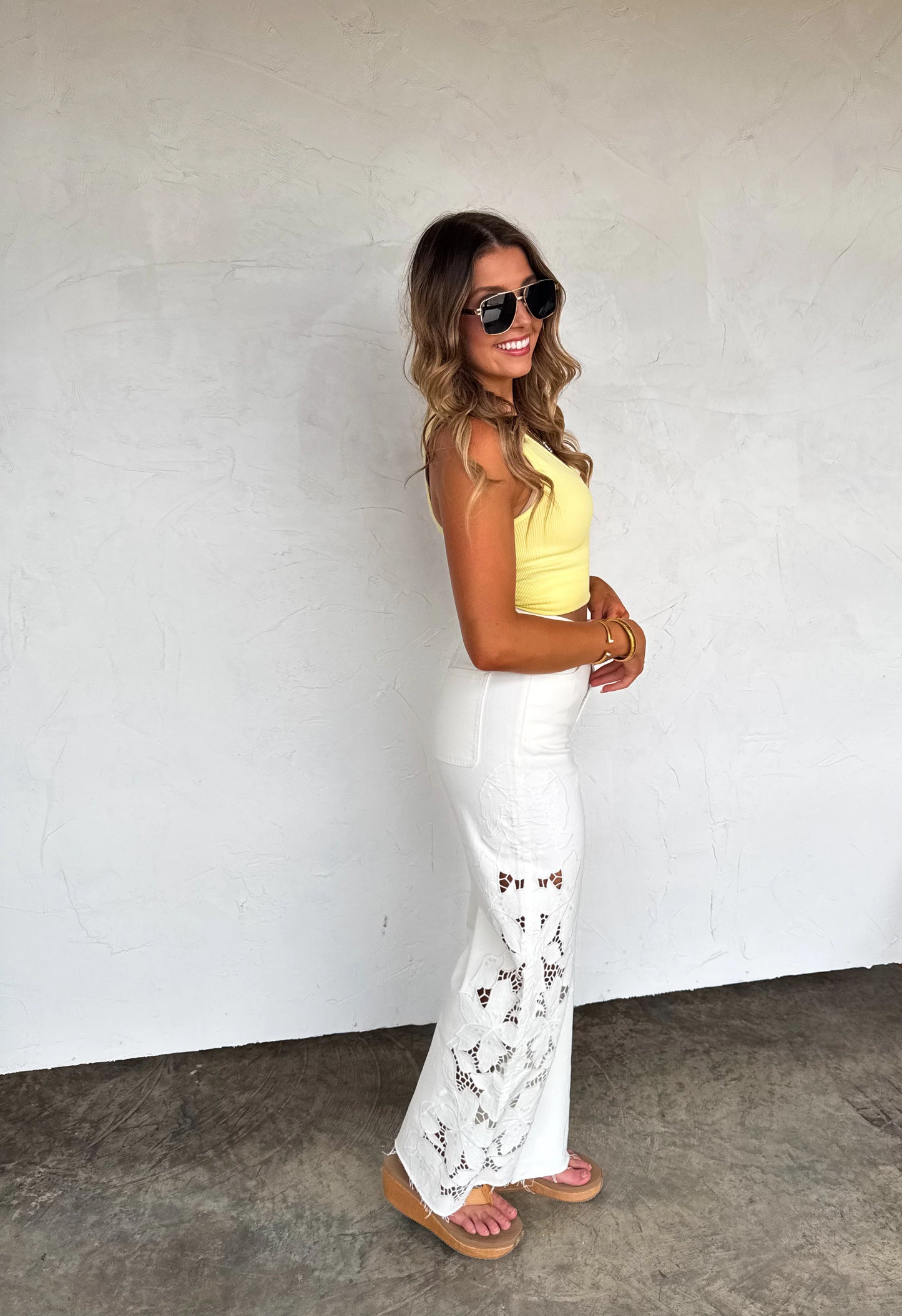 WHITE FLORAL CHARM WIDE LEG JEAN [[PRE-ORDER]]