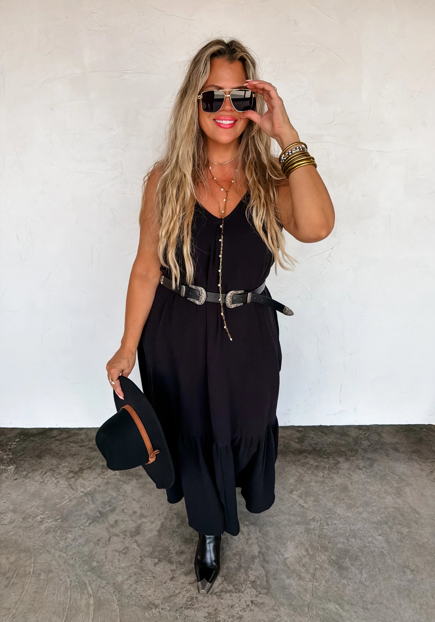 Black Nova Dress [[PRE-ORDER 3.2 - 3.6]]