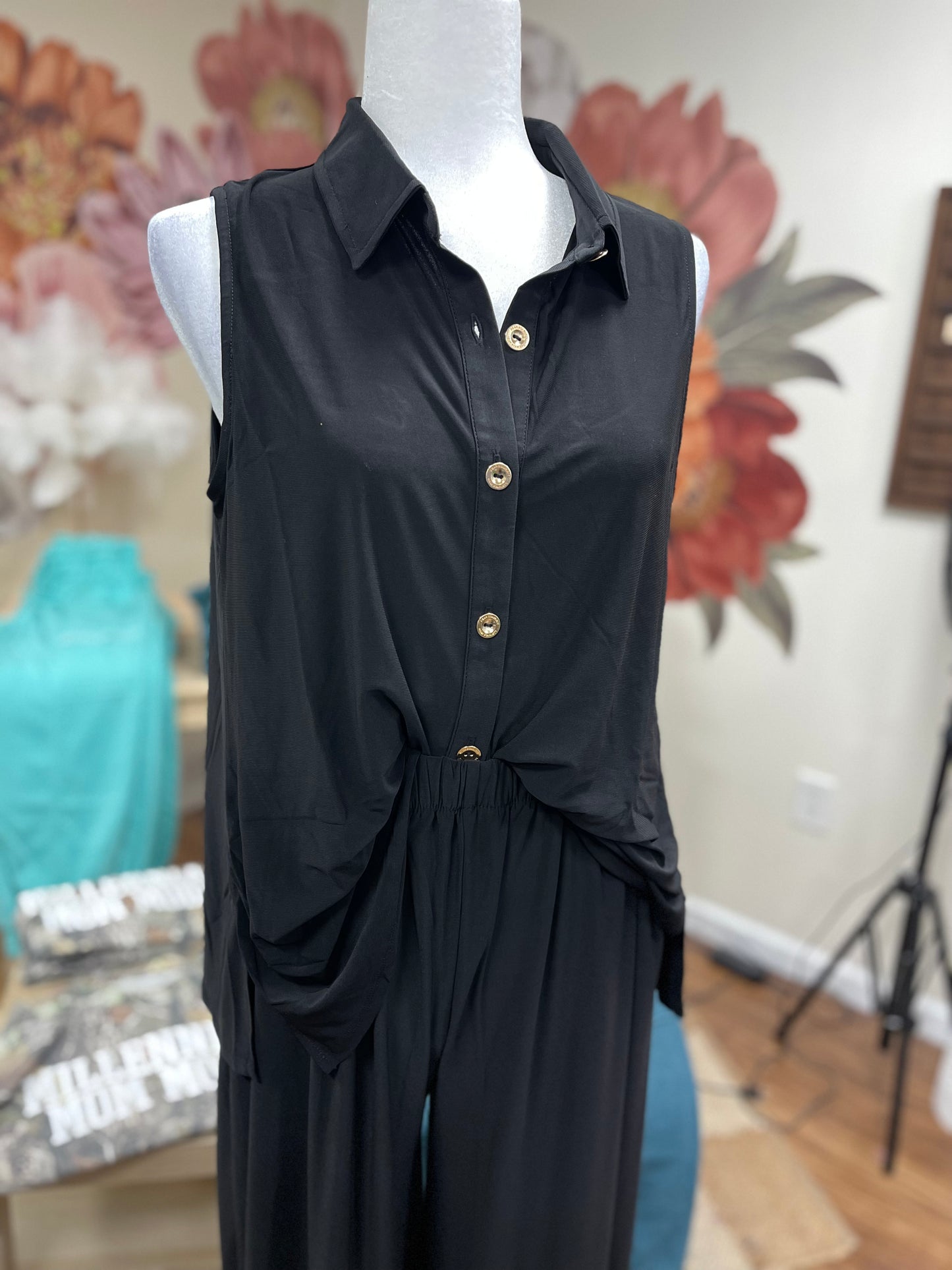 Black Resort Wear Set