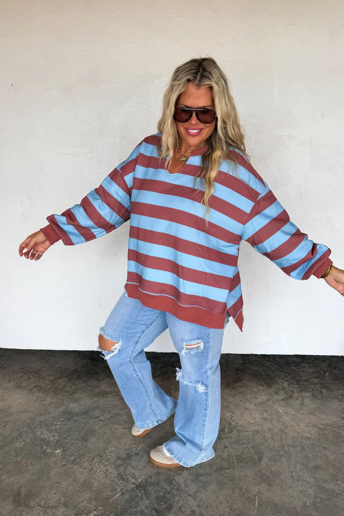Lived In Oversized Pullover in Rust/Blue