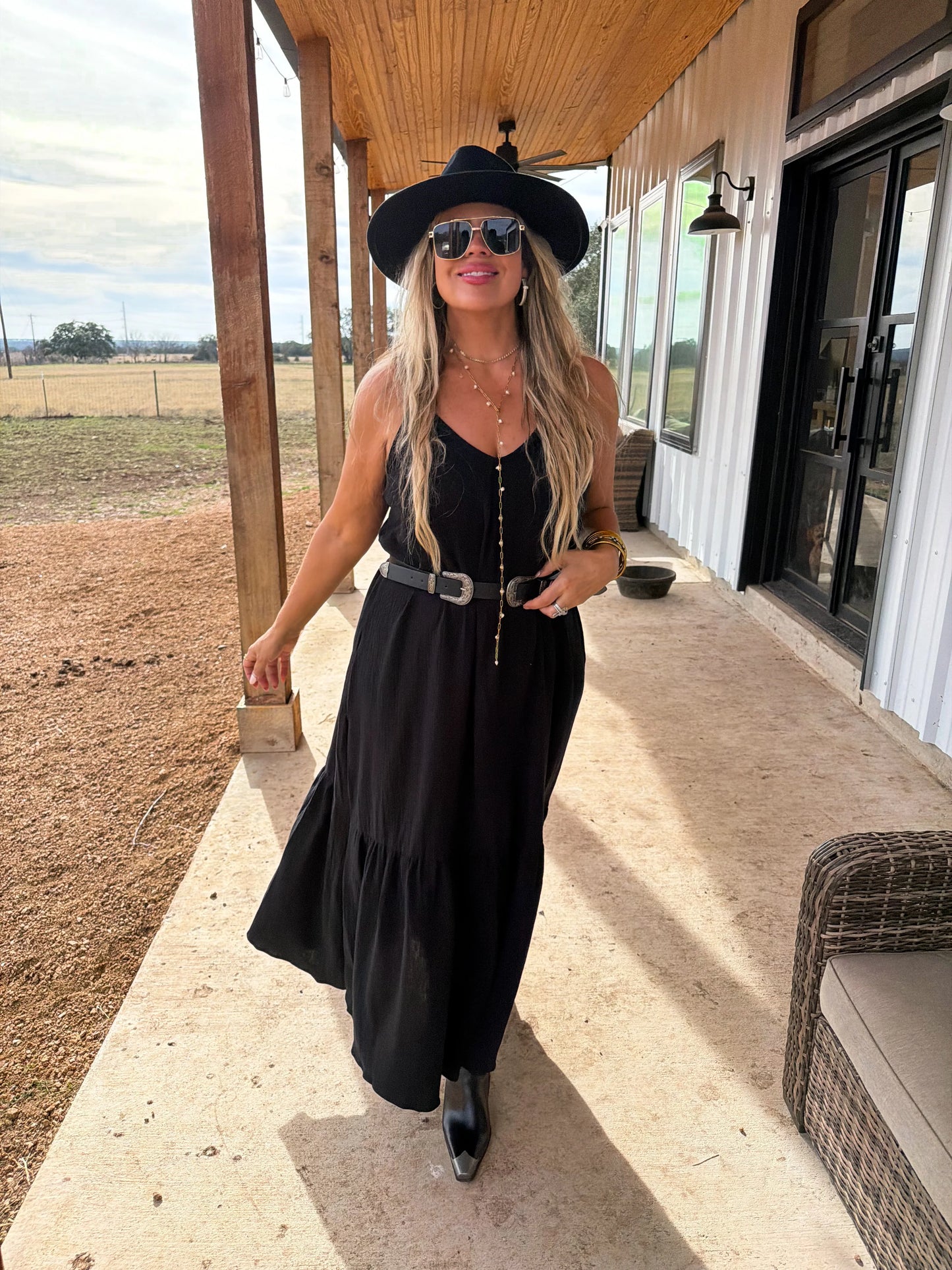 Black Nova Dress [[PRE-ORDER 3.2 - 3.6]]