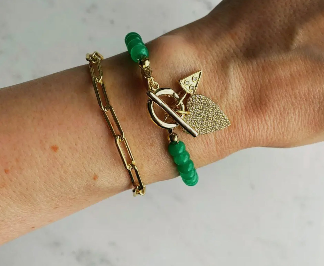 Natural Stone Bracelet with Toggle Clasp • Green