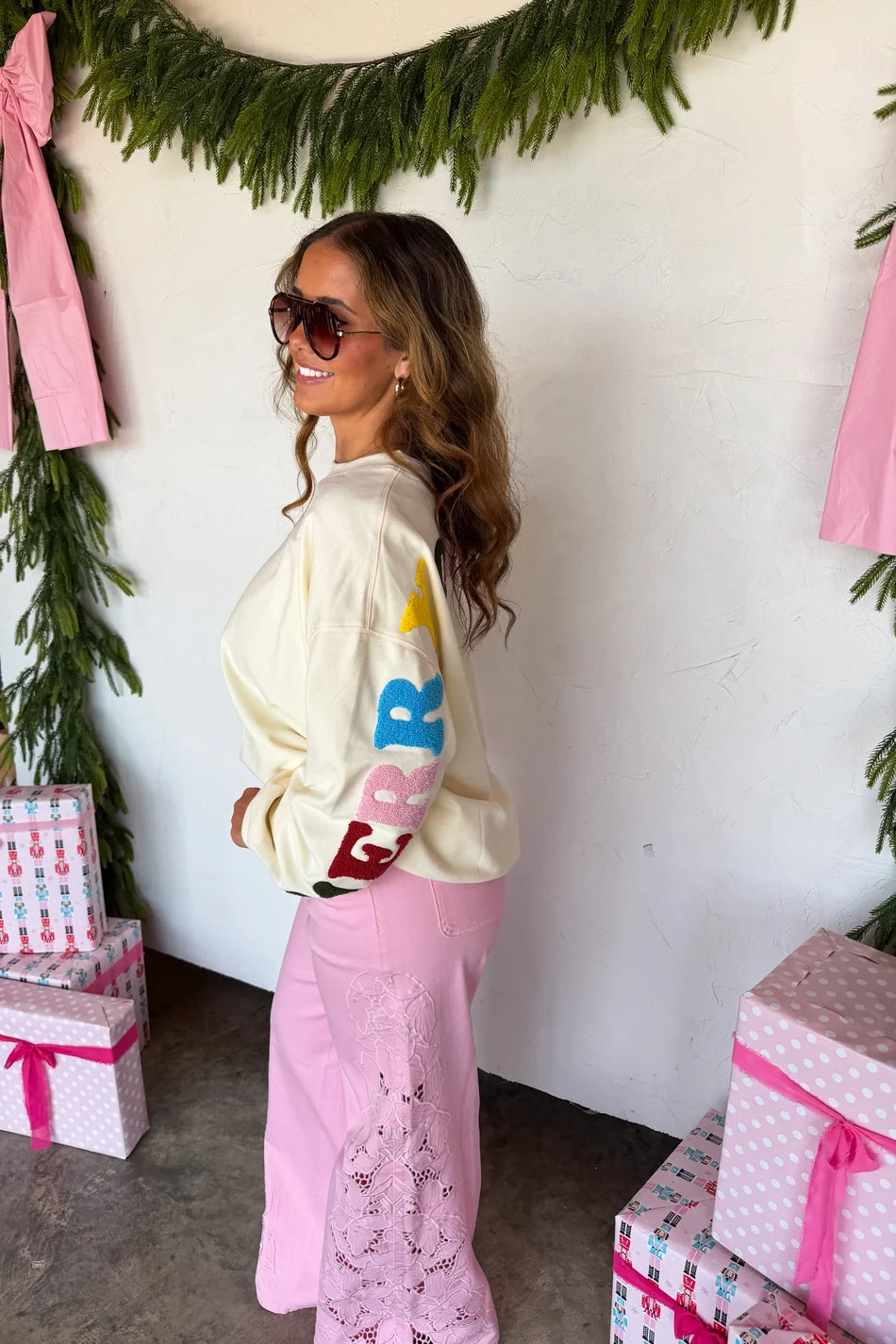 MERRY Sweatshirt in Cream