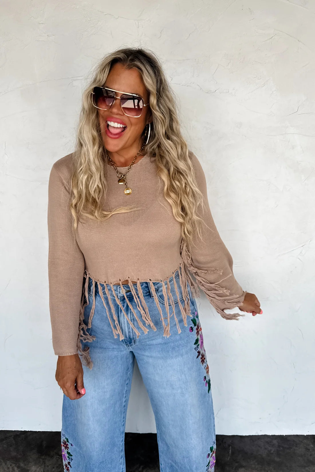 MOCHA FRINGE BENEFITS TOP