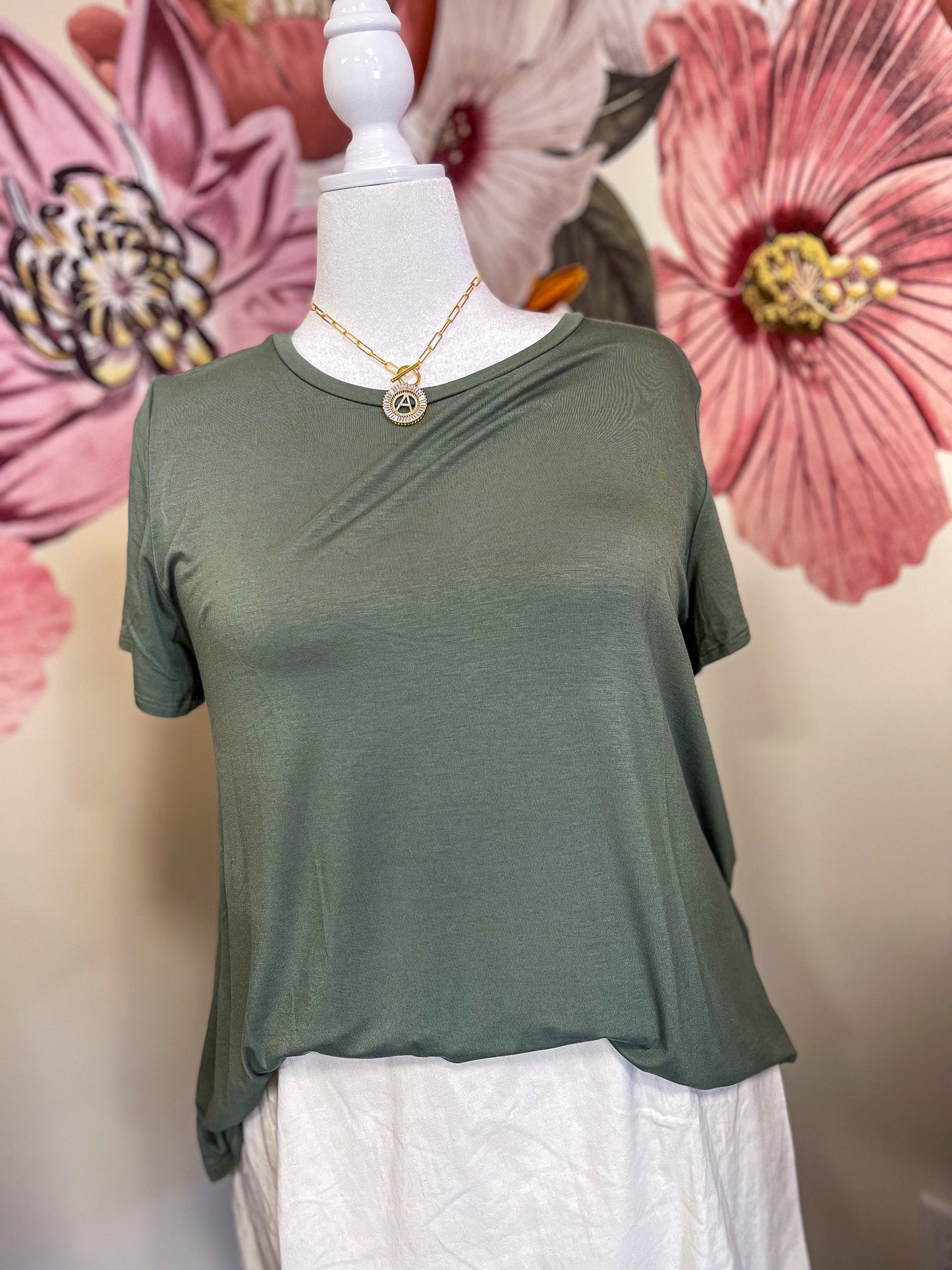 Bamboo Tee in Olive