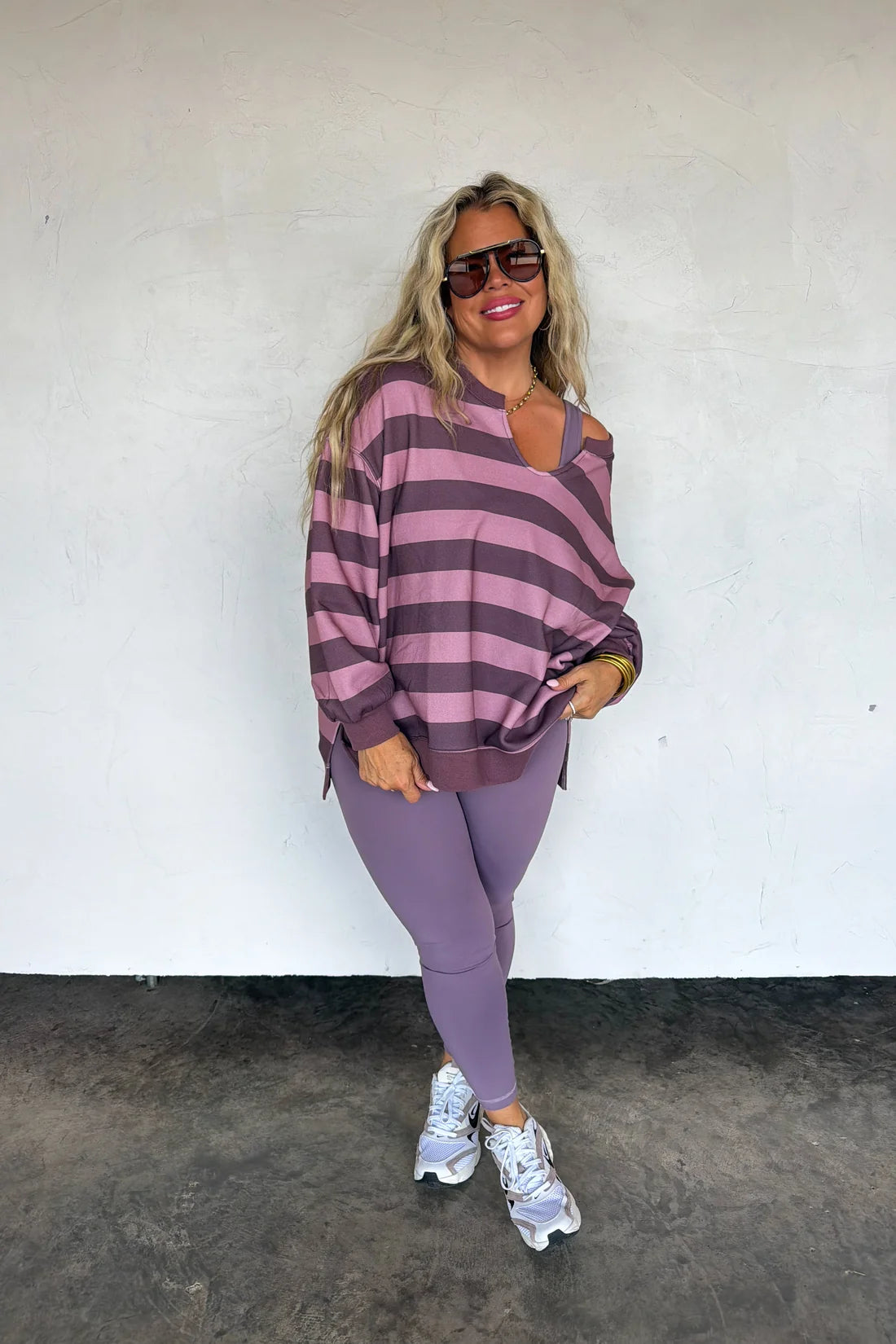 Lived In Oversized Pullover in Mauve/Chocolate