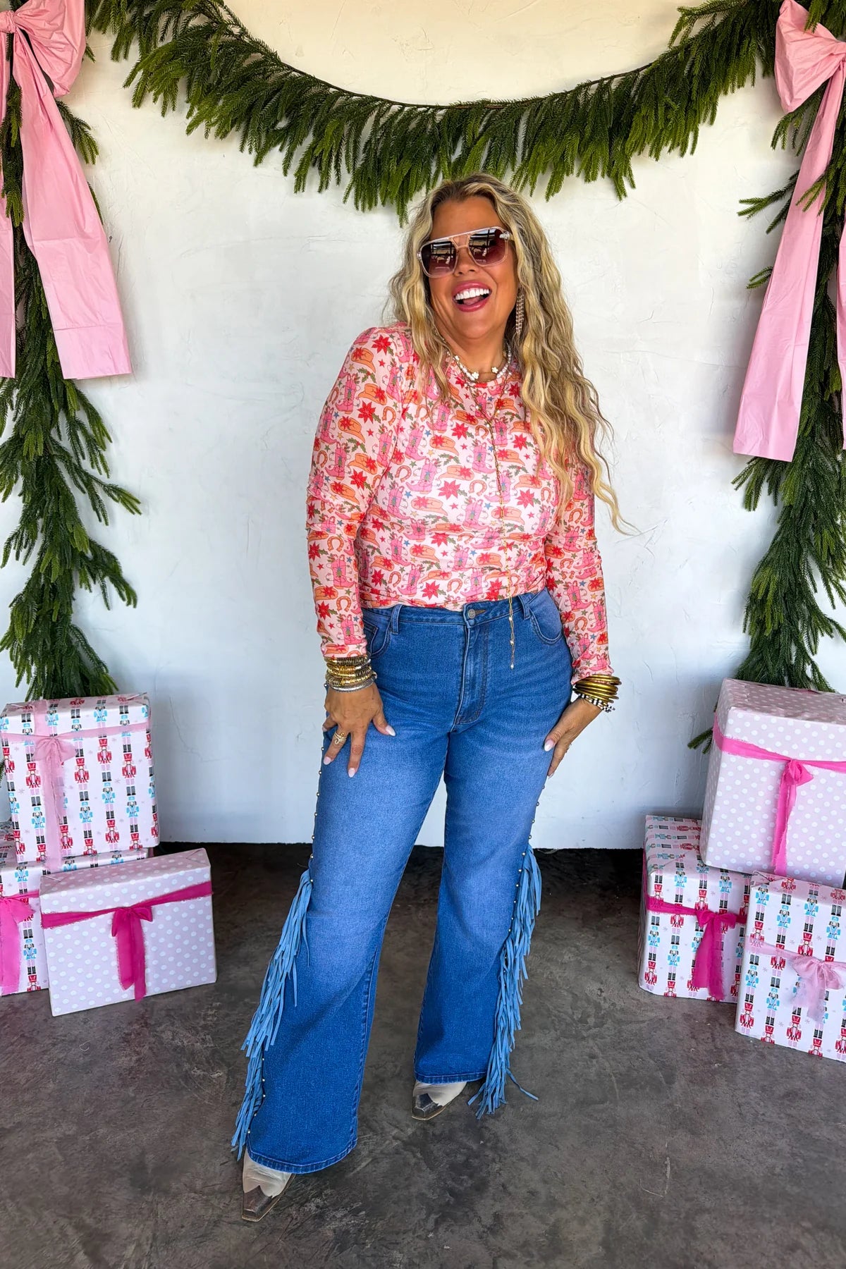 Merry Meshmas - Pink Boots