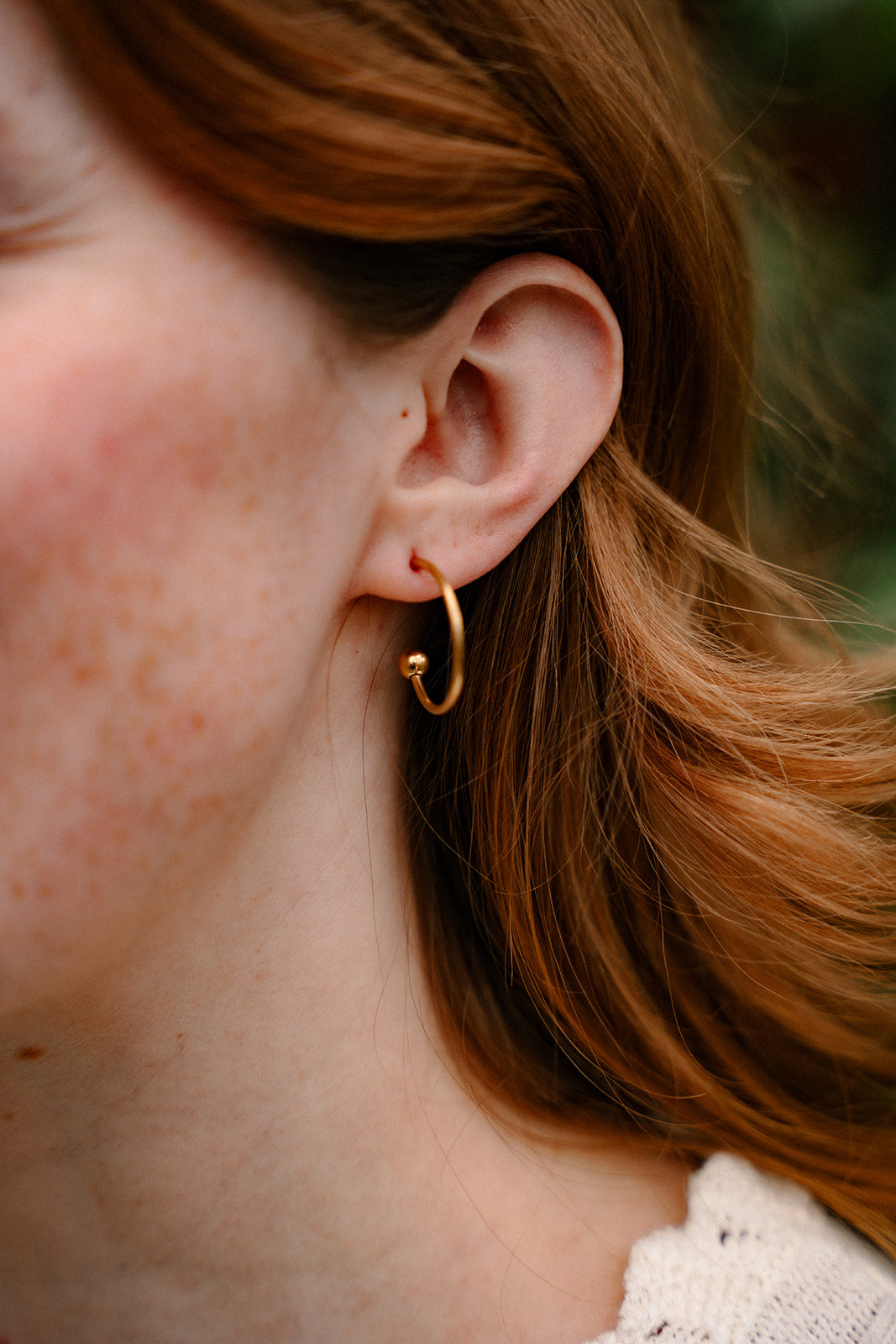 Magnolia Hoops - Poppy Red