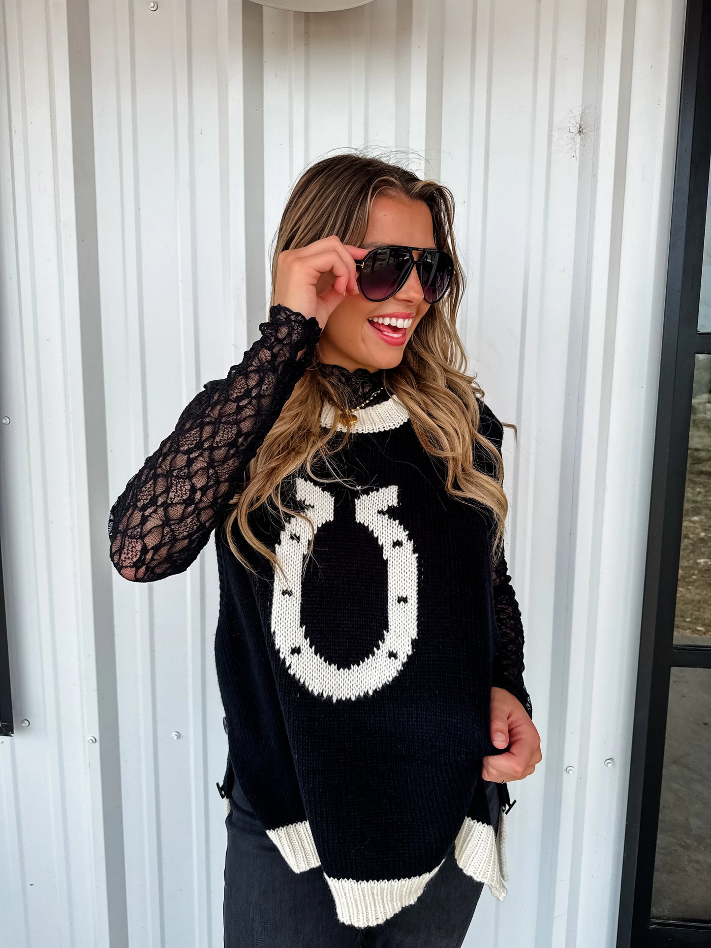 High Class Country Sweater Vest in Black [[PRE-ORDER]]