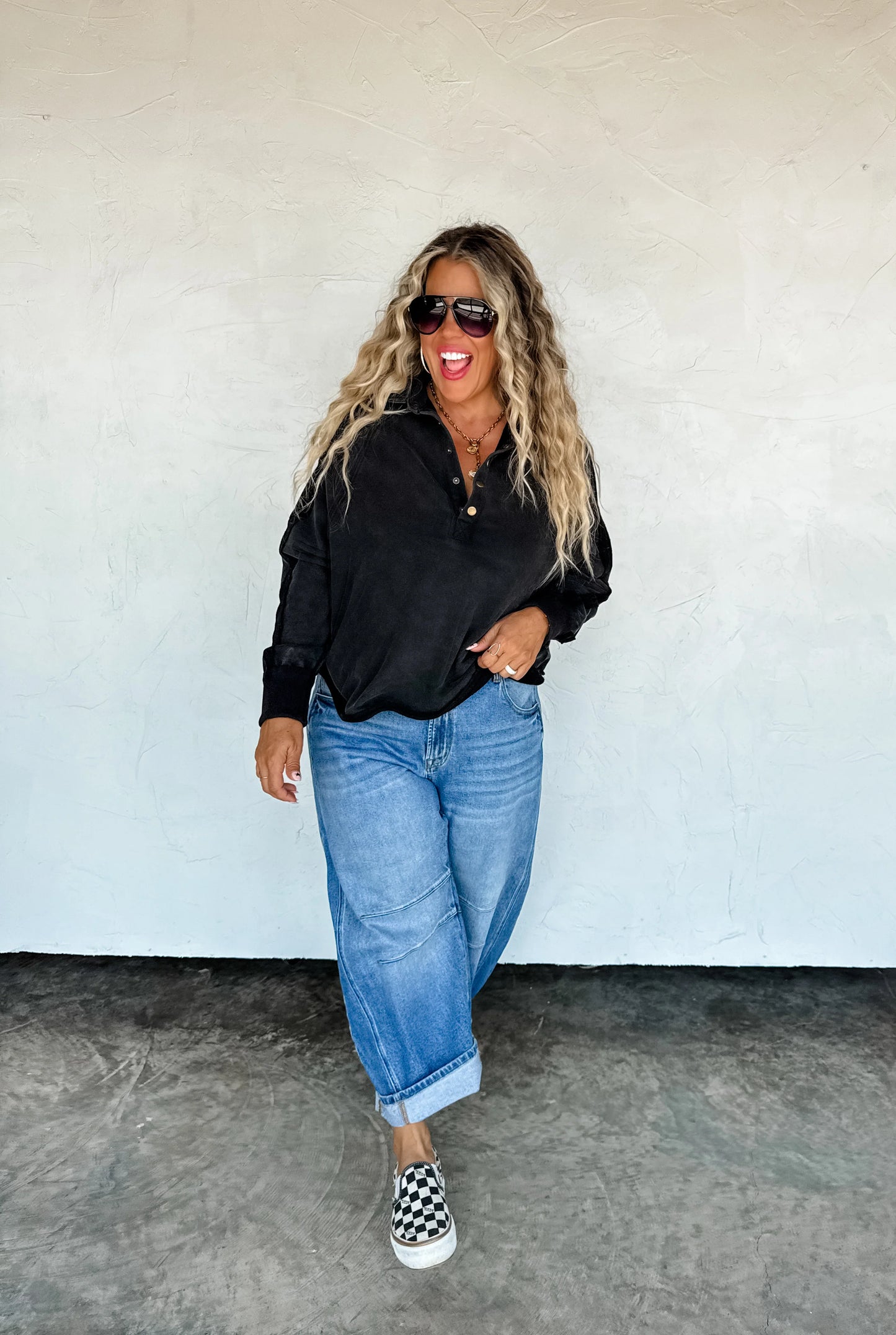 LONGER LENGTH MARLEY SNAP BUTTON SWEATSHIRT in BLACK [[PRE-ORDER]]