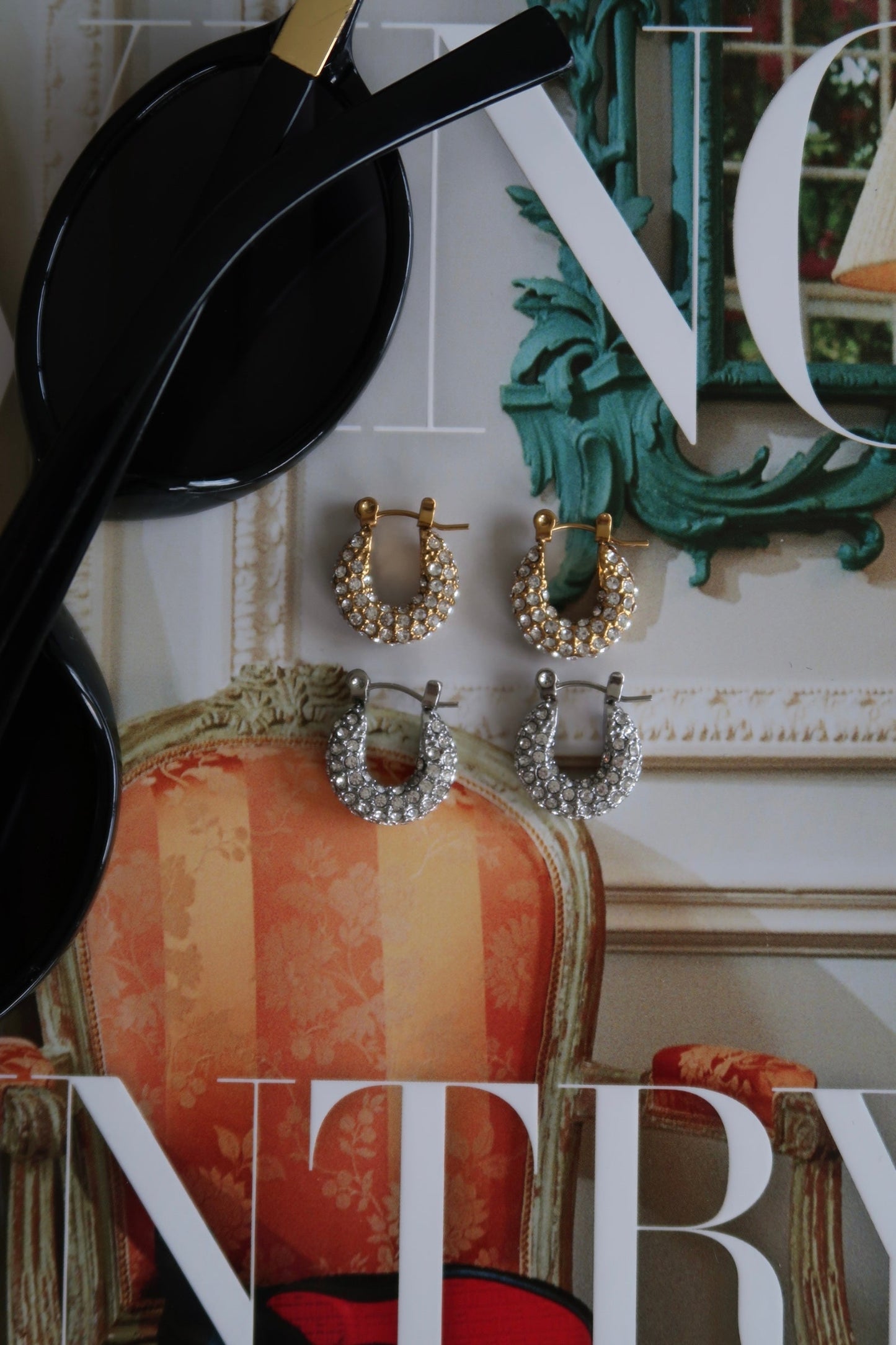 SMALL DIAMOND HOOPS