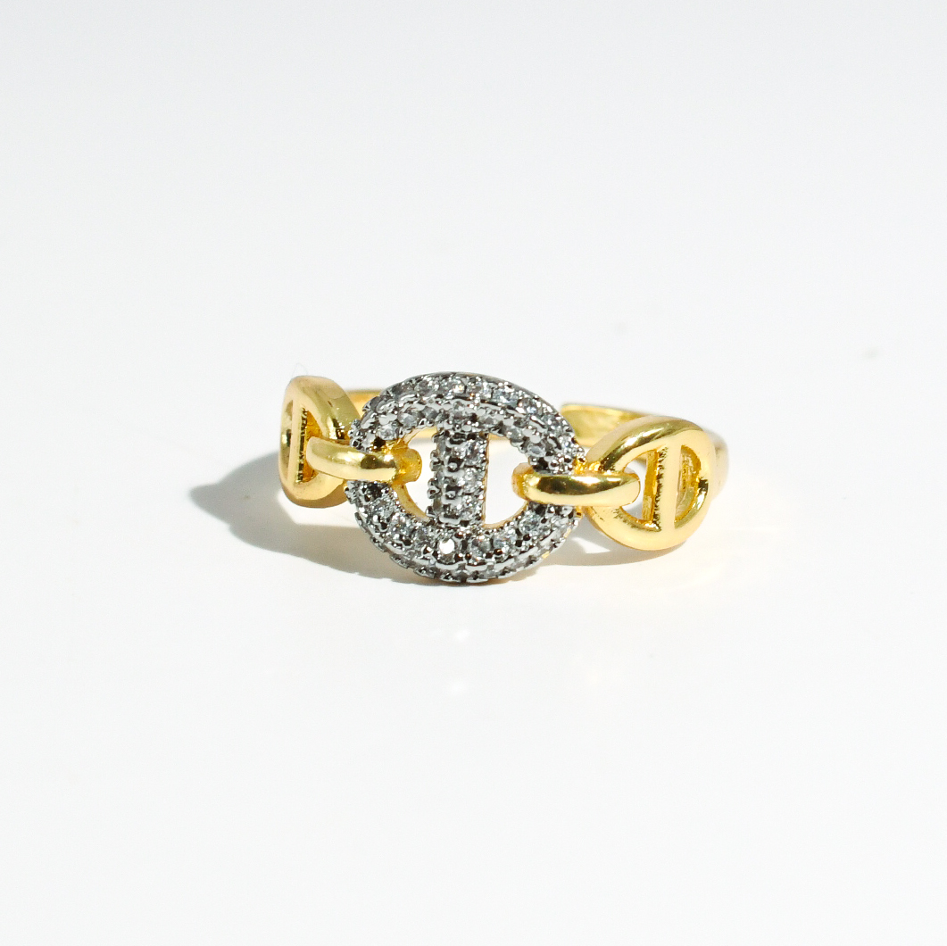 Linked Luxe