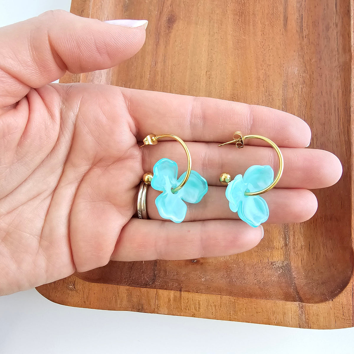 Magnolia Hoops - Aqua