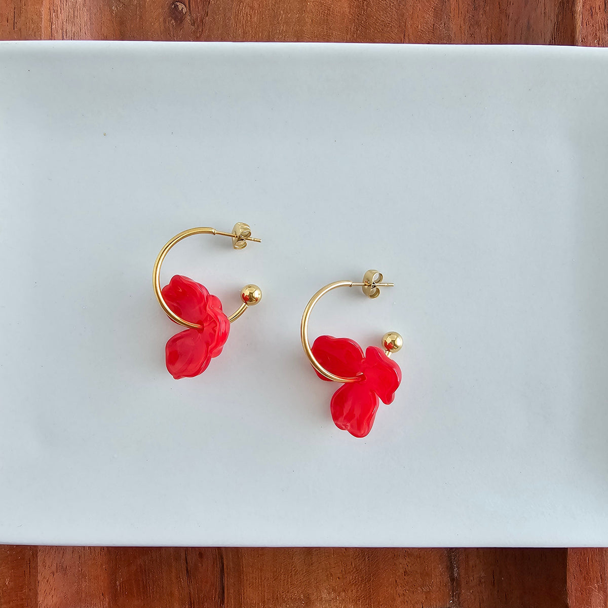 Magnolia Hoops - Poppy Red