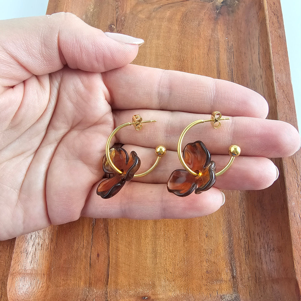 Magnolia Hoops - Amber